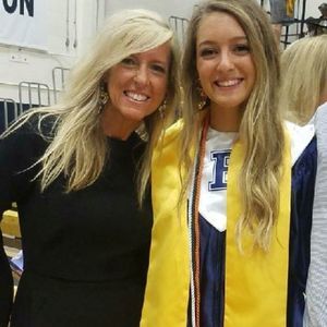 Meet your Posher, Christy